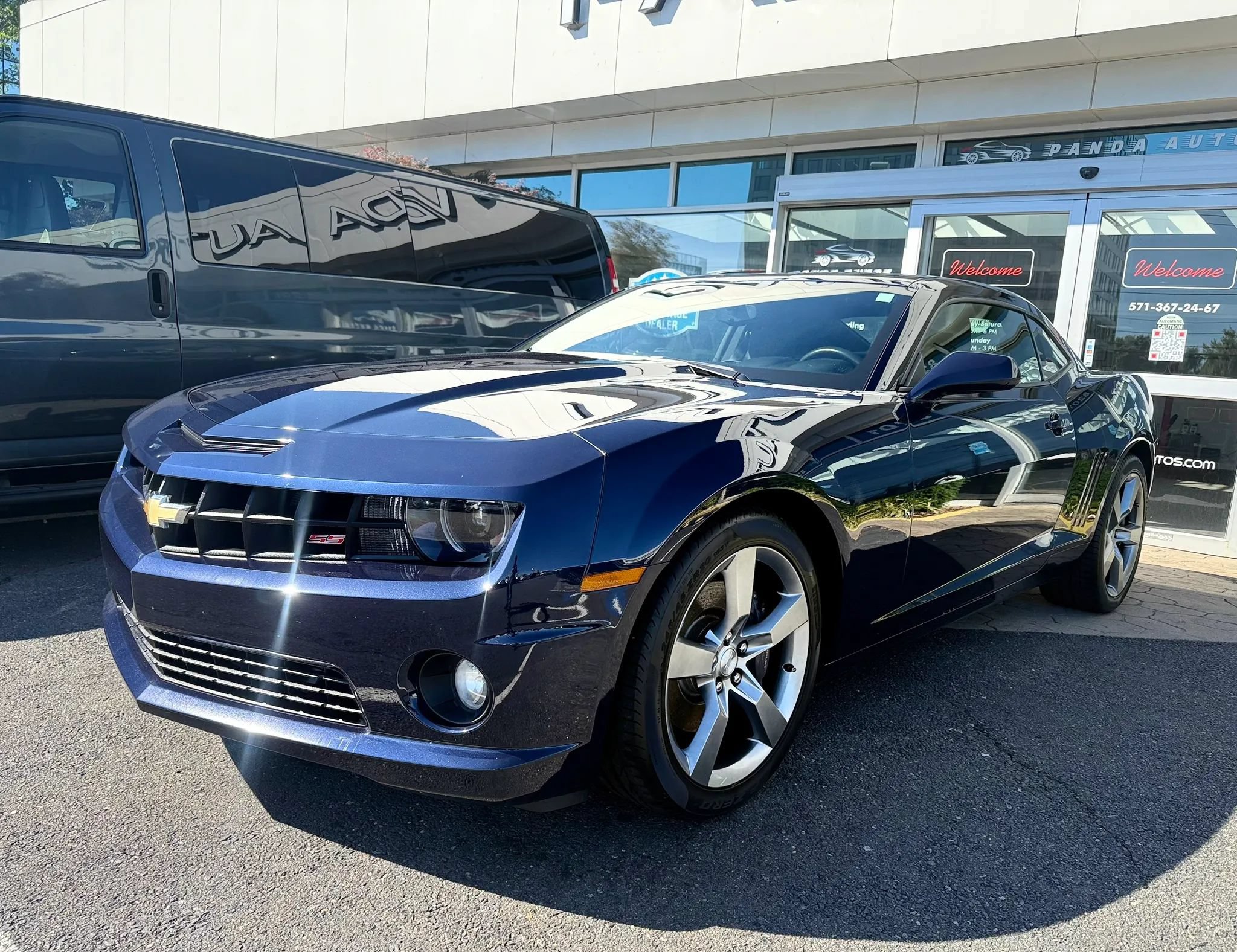 Used 2012 Chevrolet Camaro SS w/ RS Package RWD image 3