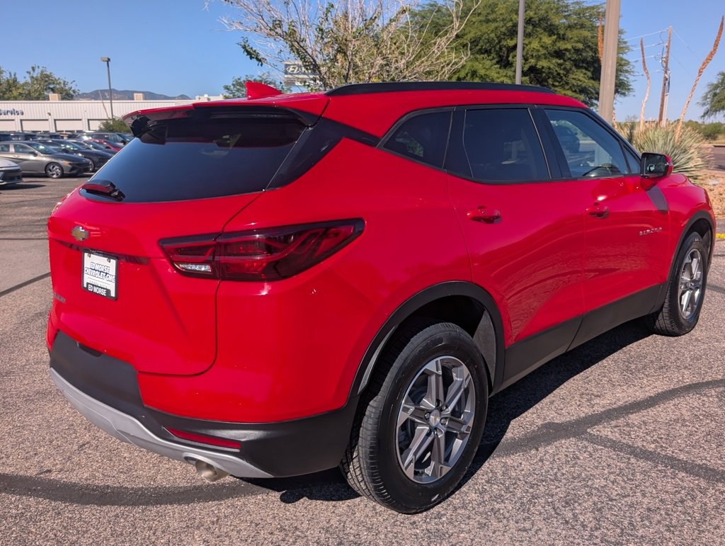 Used 2023 Chevrolet Blazer LT image 5