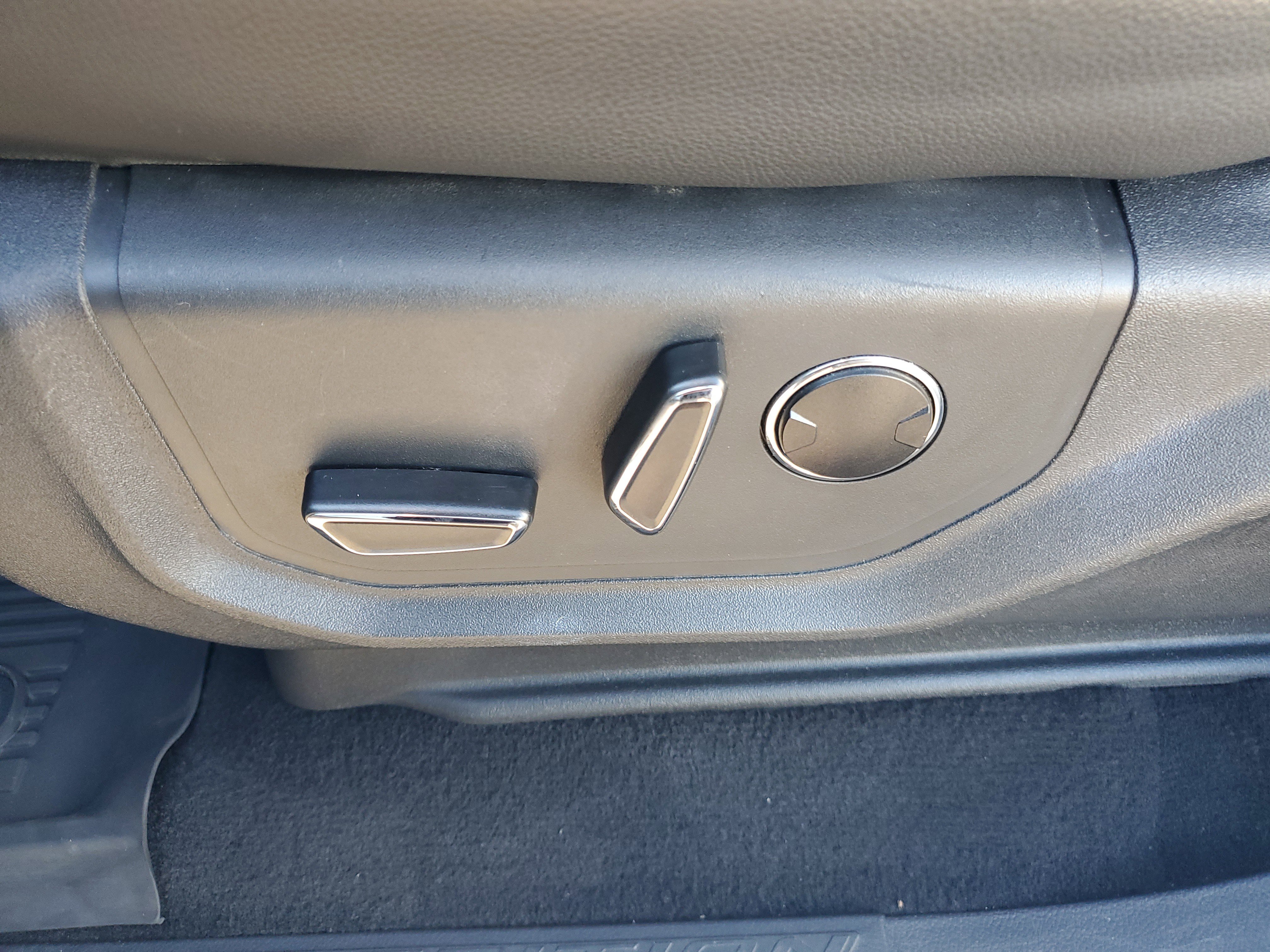 Used 2023 Ford Expedition Timberline image 10