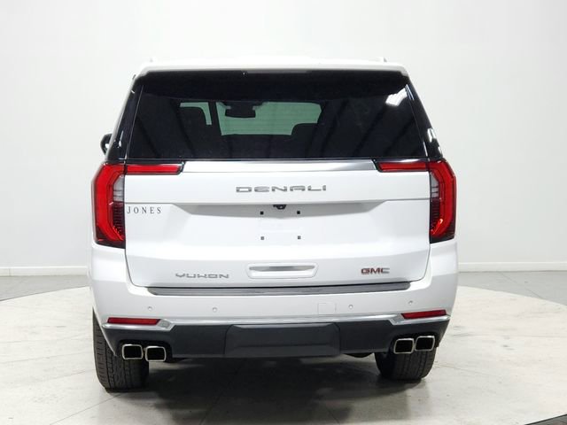 Used 2025 GMC Yukon XL Denali image 6