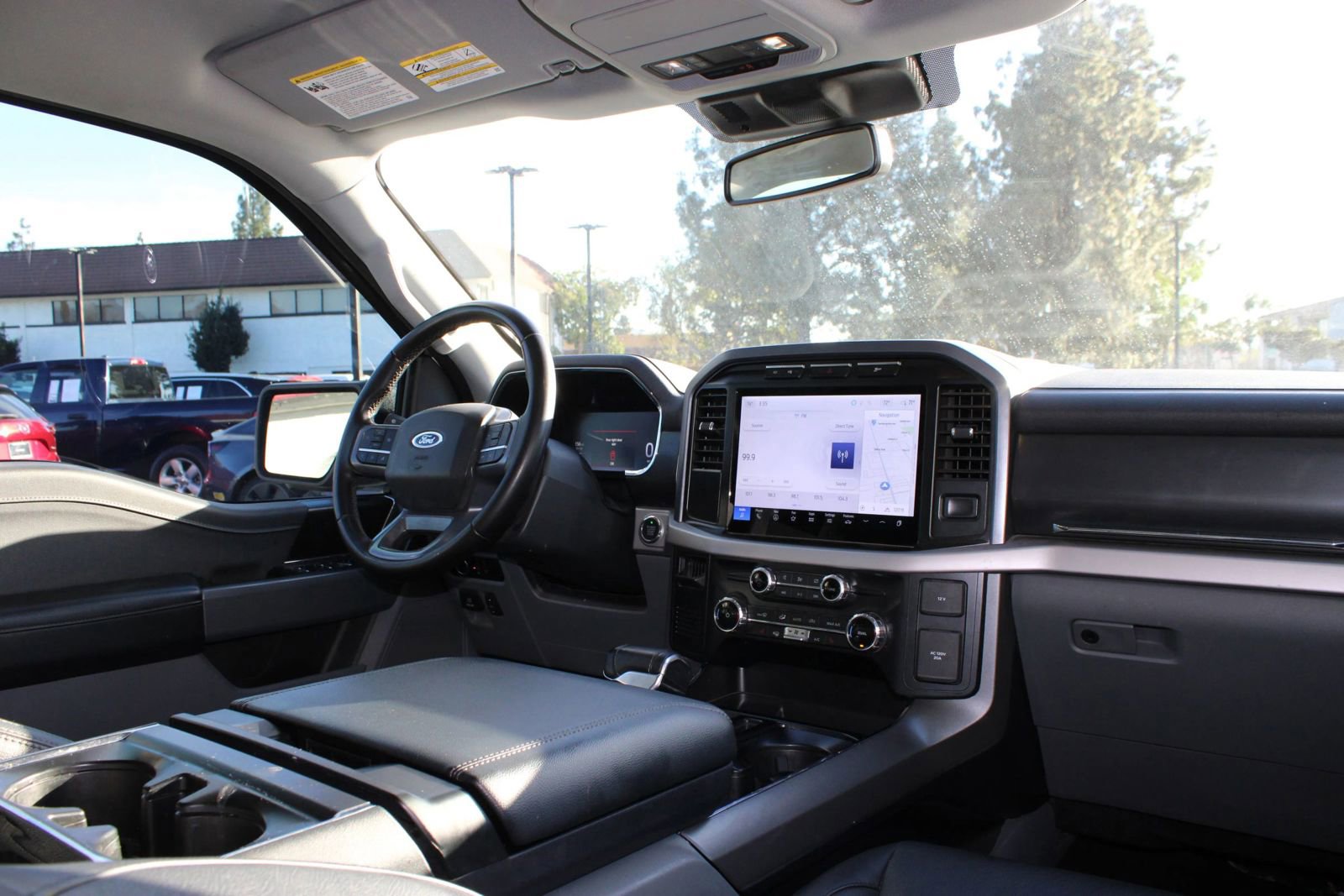 Used 2023 Ford F150 Lightning XLT image 27