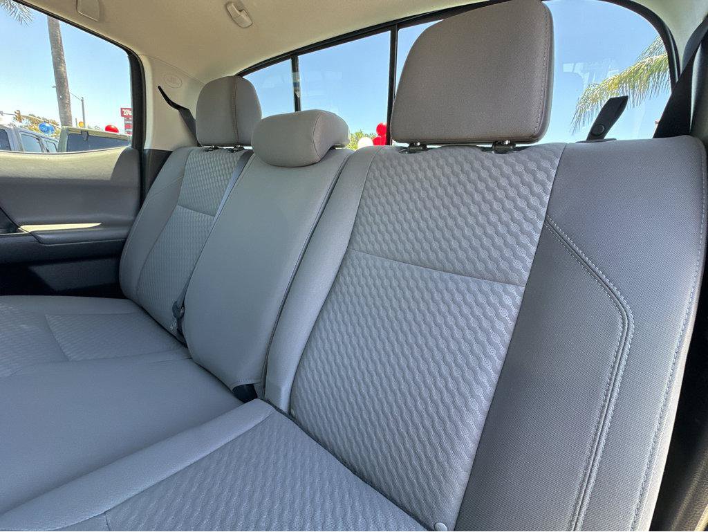 Used 2021 Toyota Tacoma SR5 RWD image 9