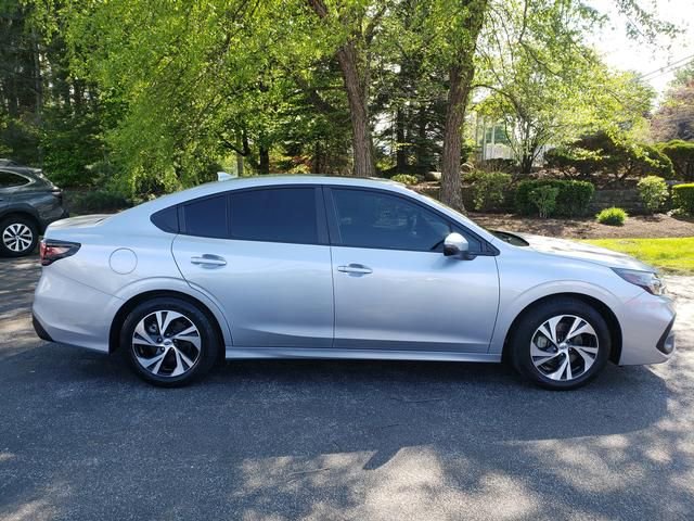 Used 2024 Subaru Legacy Premium AWD/4WD image 2