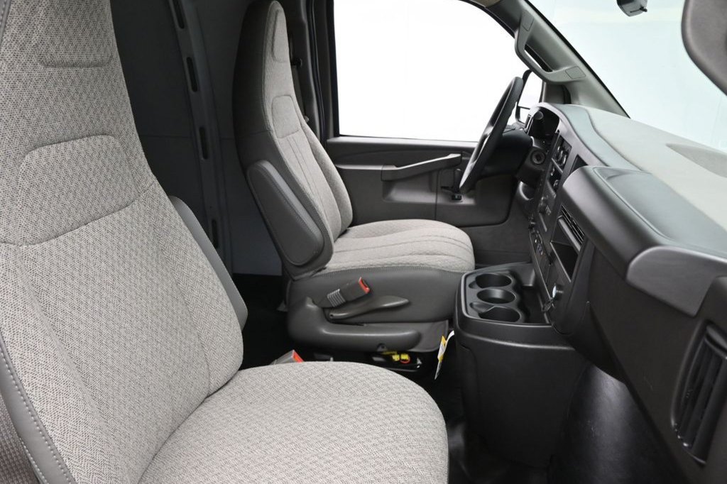 New 2025 Chevrolet Express 2500 w/ Driver Convenience Package RWD image 27