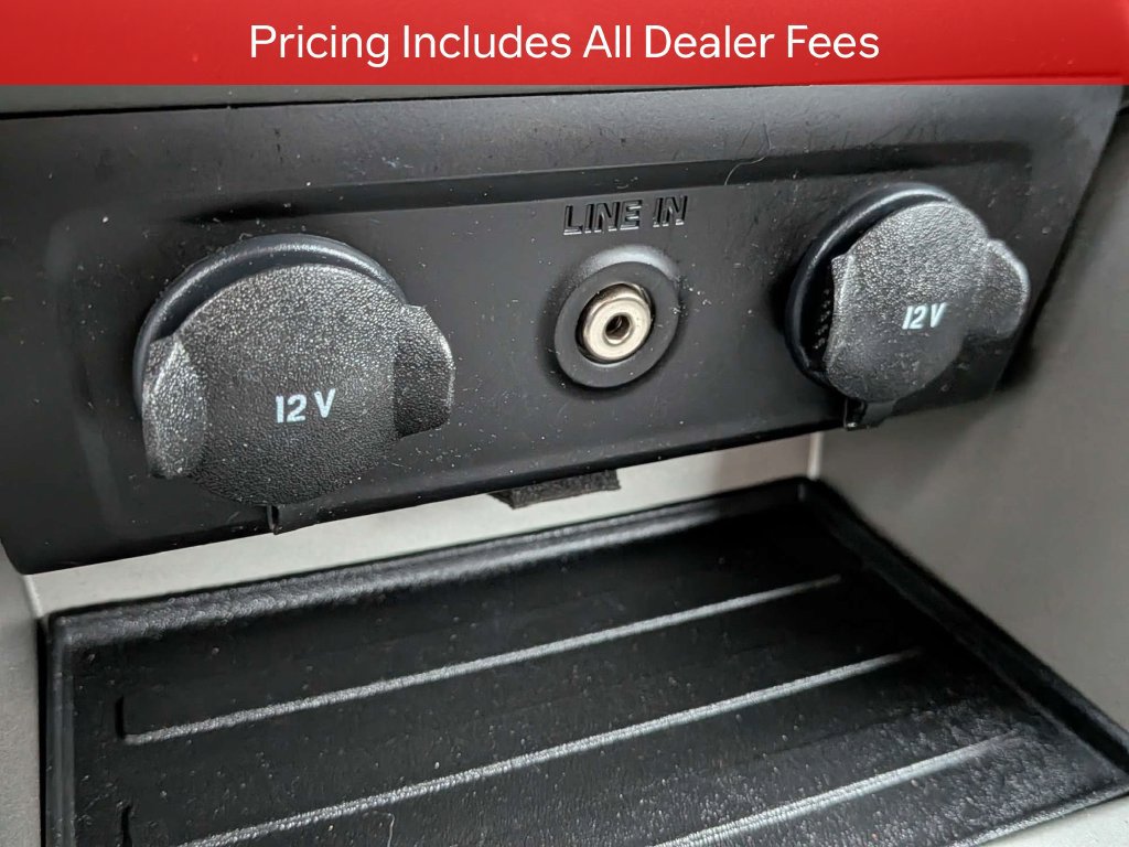Used 2010 Ford Focus SE FWD image 21