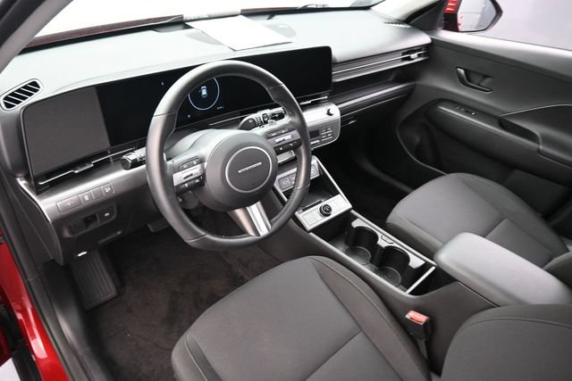 Used 2025 Hyundai Kona SEL AWD/4WD image 11