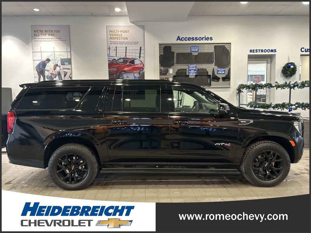 Used 2022 GMC Yukon XL AT4 w/ Max Trailering Package image 2