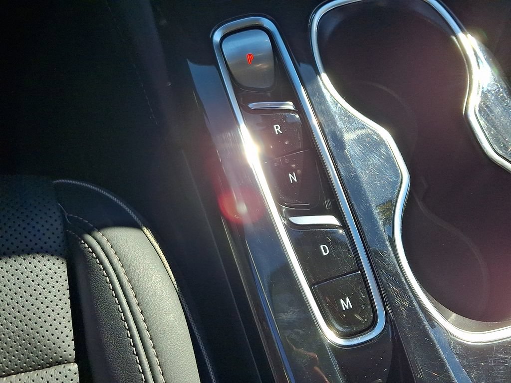 Used 2021 Buick Envision Essence AWD/4WD image 14