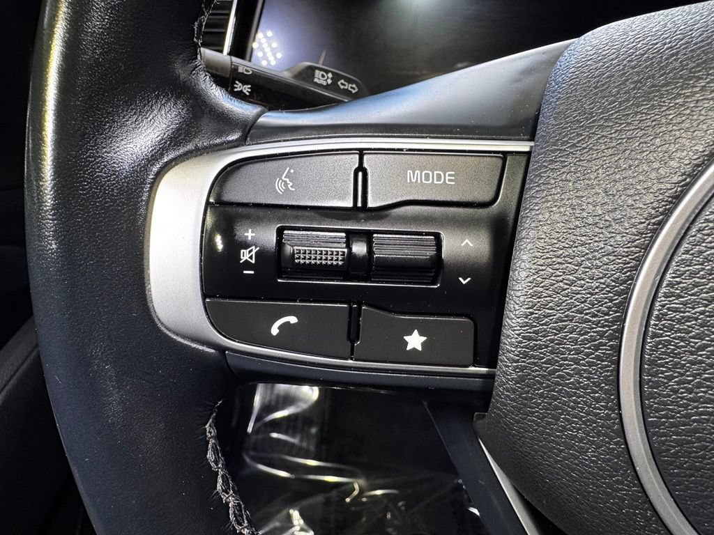 Used 2025 Kia Sportage EX AWD/4WD image 23