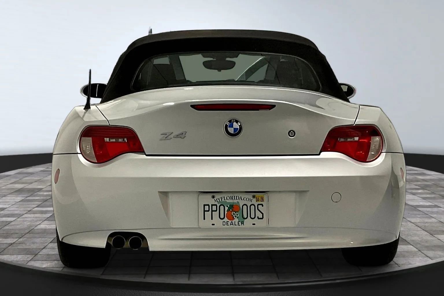 Used 2007 BMW Z4 3.0i image 5