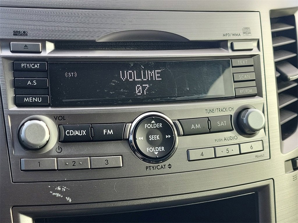 Used 2011 Subaru Outback 2.5i image 26