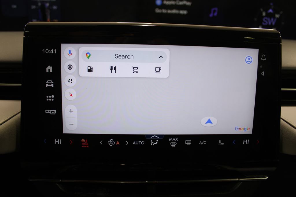 Used 2024 Lincoln Nautilus Reserve image 24