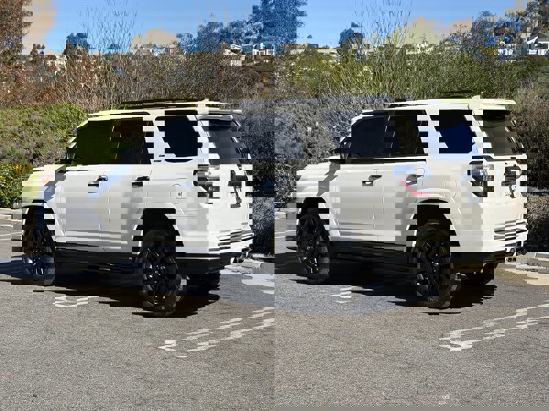 Used 2019 Toyota 4Runner Limited image 4