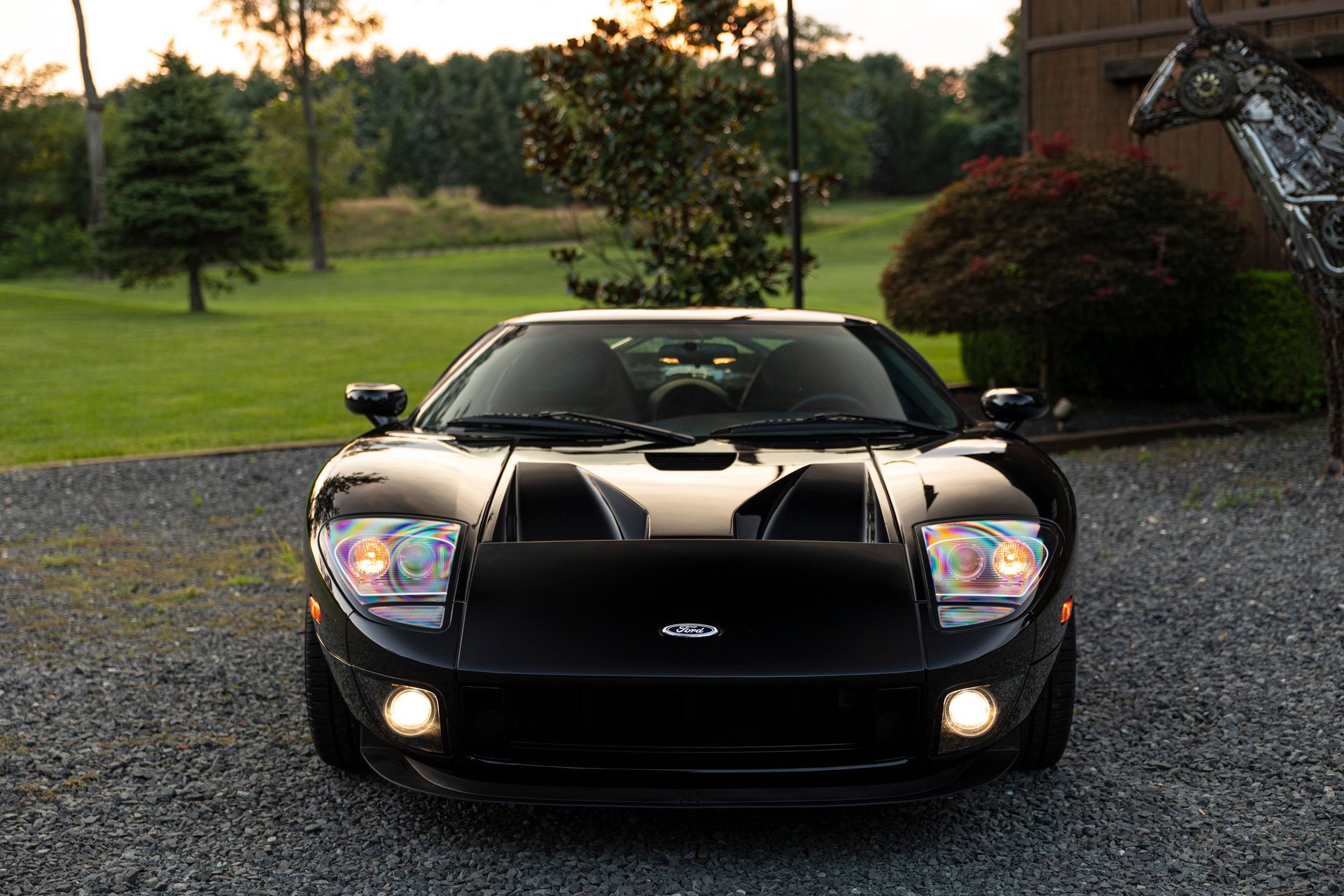 Used 2006 Ford GT RWD image 23
