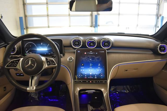 Used 2023 Mercedes-Benz C 300 4MATIC Sedan image 5