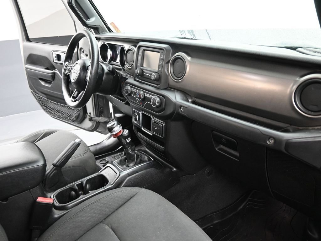 Used 2021 Jeep Gladiator Sport AWD/4WD image 22