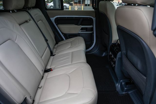 Used 2023 Land Rover Defender 110 S image 18
