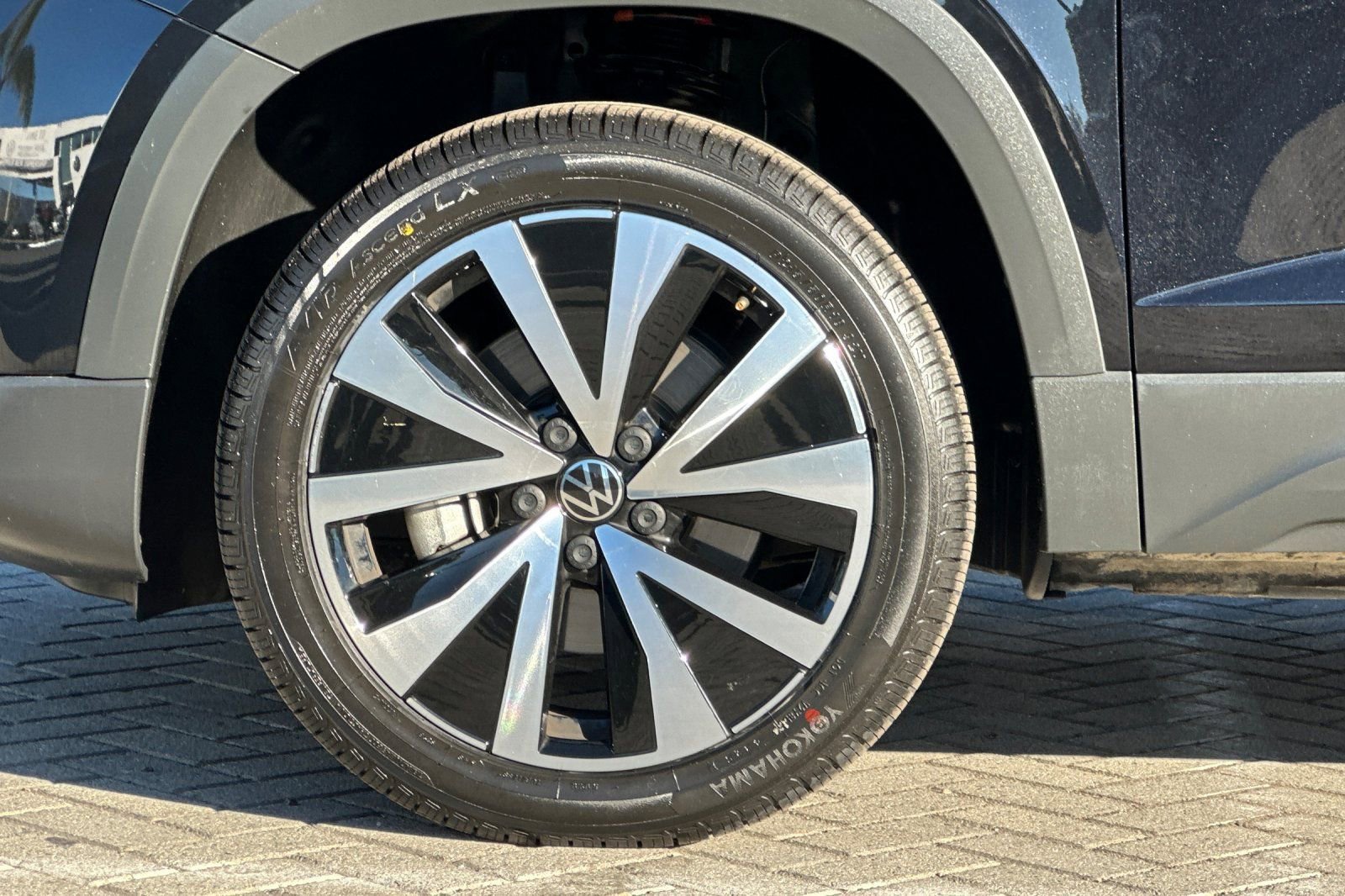 Used 2022 Volkswagen Taos SE w/ IQ.Drive SE Package image 25