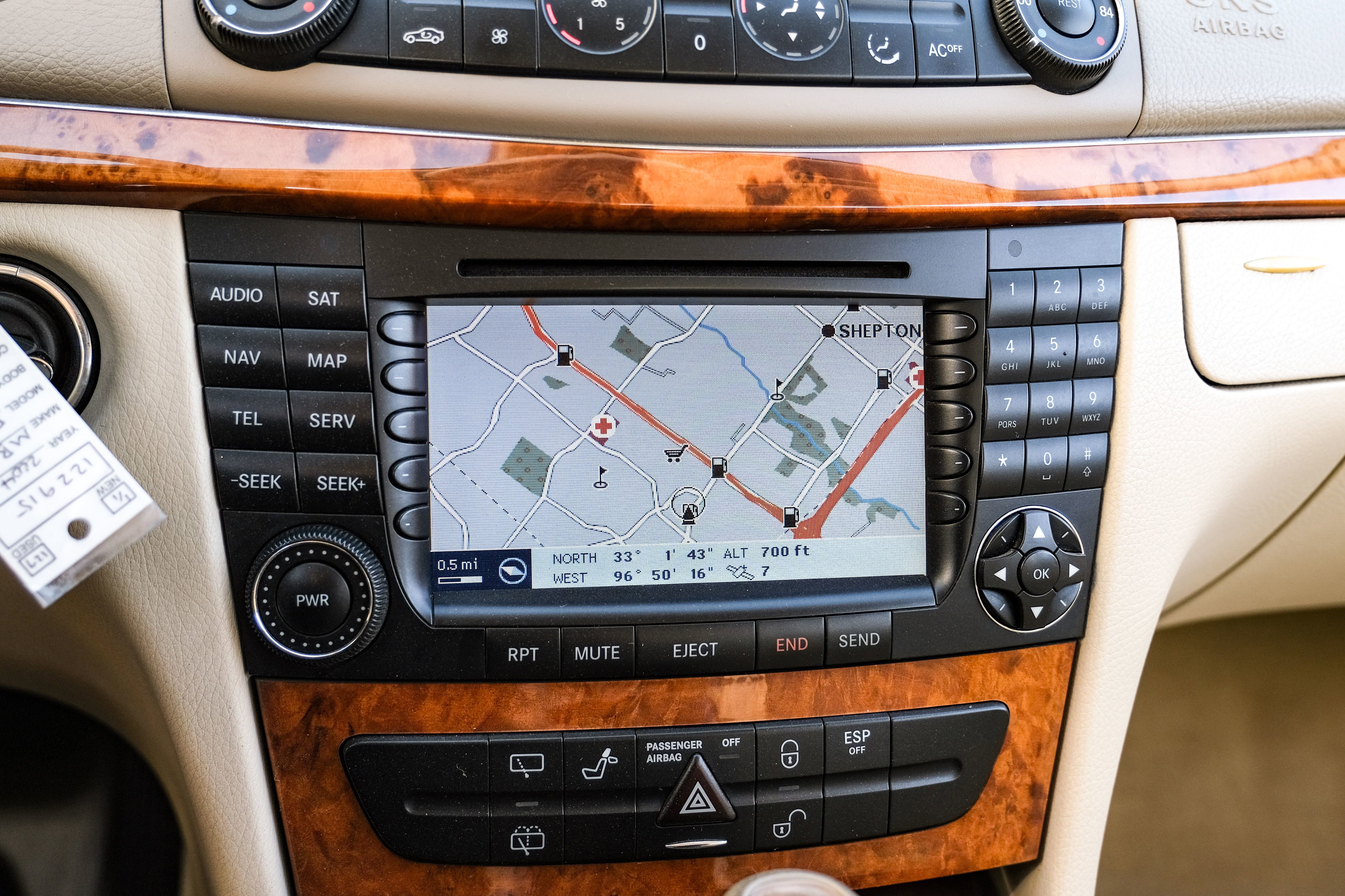 Used 2004 Mercedes-Benz E 320 4MATIC Wagon image 19