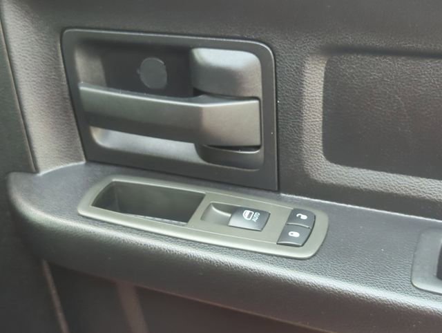 Used 2013 RAM 1500 Express AWD/4WD image 26