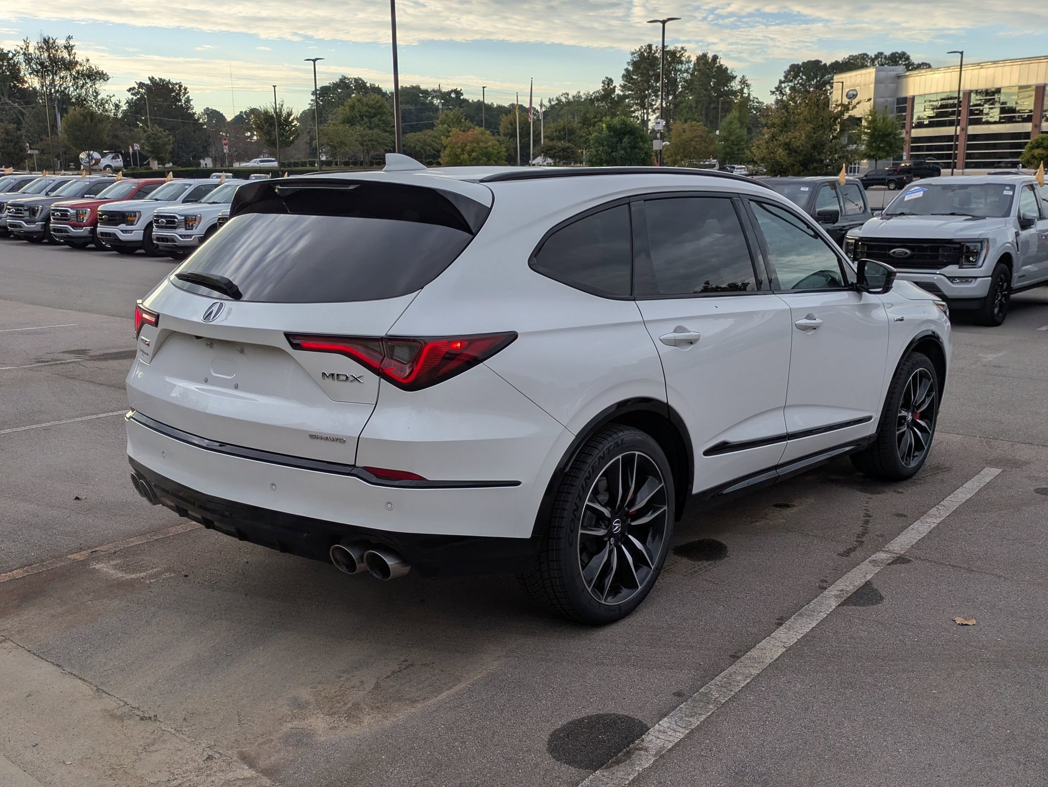 Used 2023 Acura MDX Type S image 4