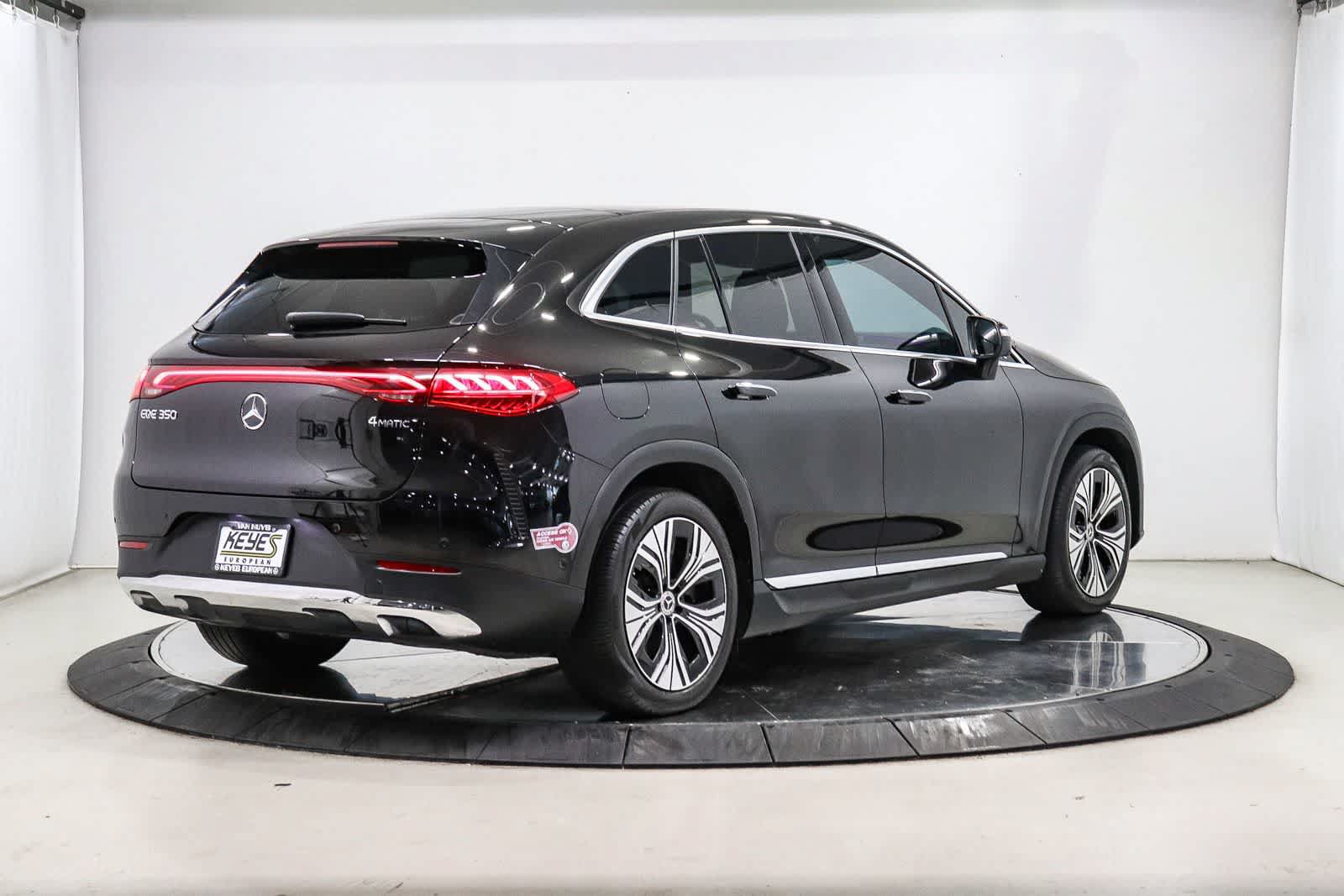 Used 2023 Mercedes-Benz EQE 350+ 4MATIC SUV image 4