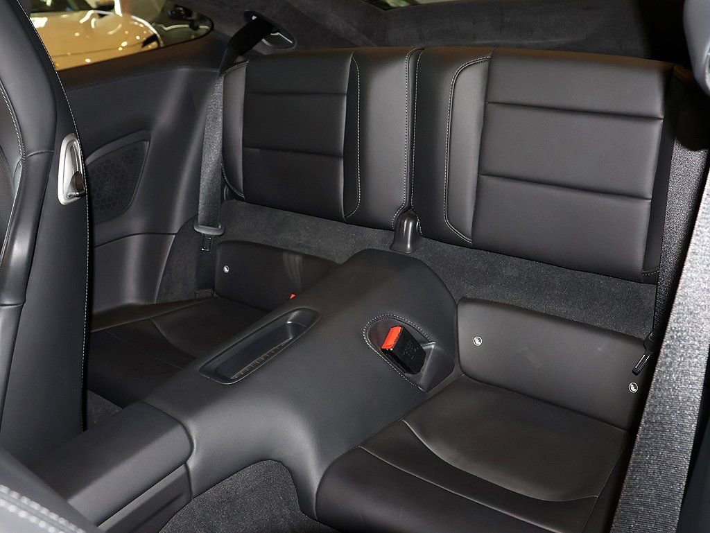 Used 2014 Porsche 911 Turbo S image 40