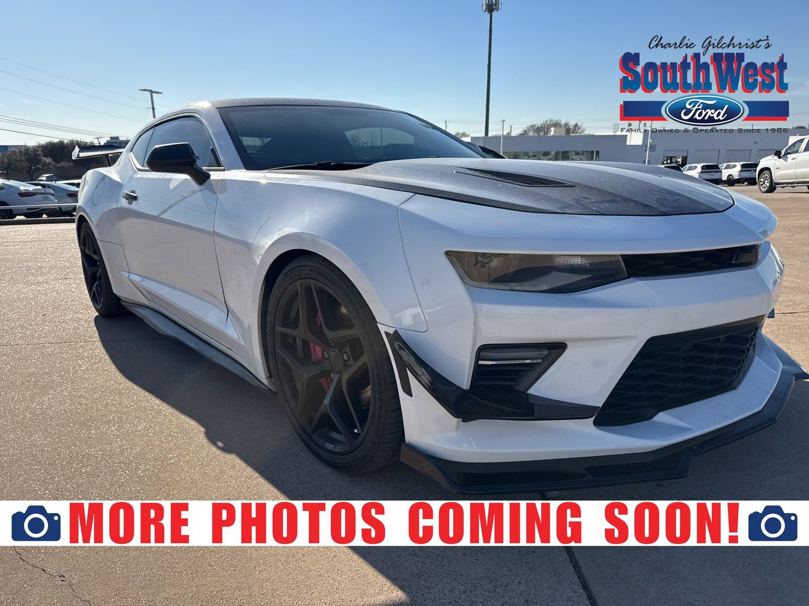 Used 2017 Chevrolet Camaro SS image 1