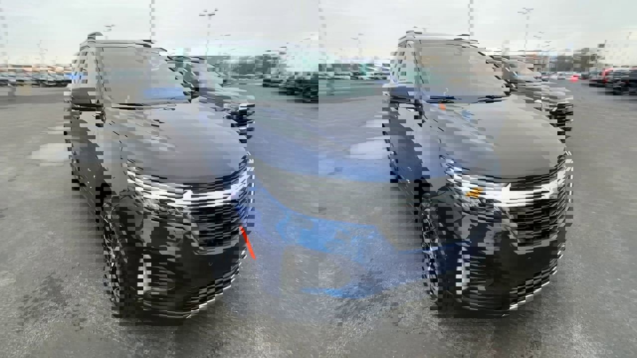 Certified 2022 Chevrolet Equinox LT image 2