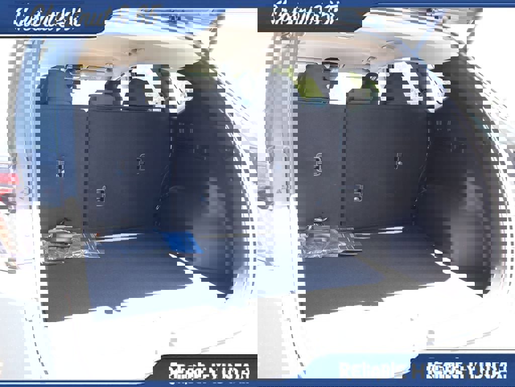 Used 2023 Hyundai Tucson SEL w/ Cargo Package image 16