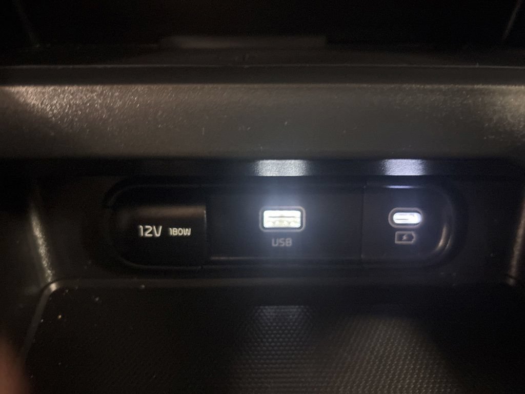 Used 2024 Kia Soul S FWD image 14