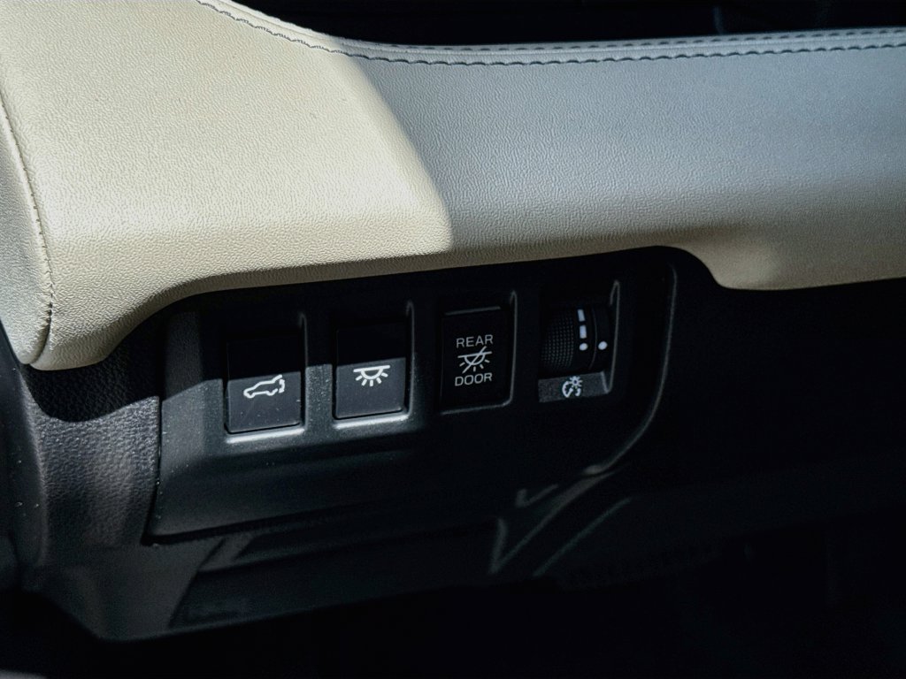 New 2027 Subaru Ascent Limited AWD/4WD image 11