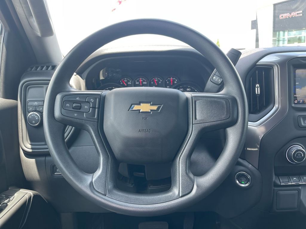 Used 2024 Chevrolet Silverado 1500 Custom image 13
