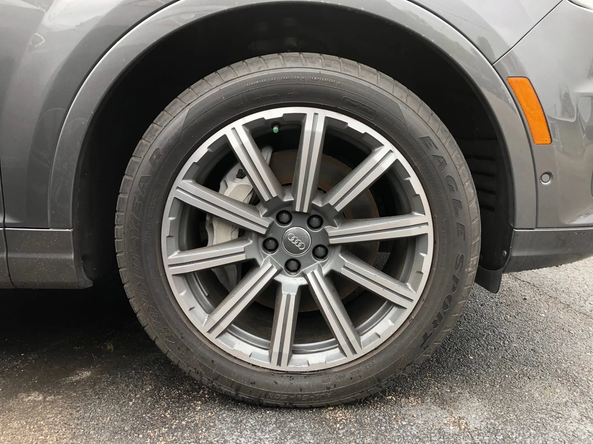 Used 2019 Audi Q7 3.0T Premium Plus image 12