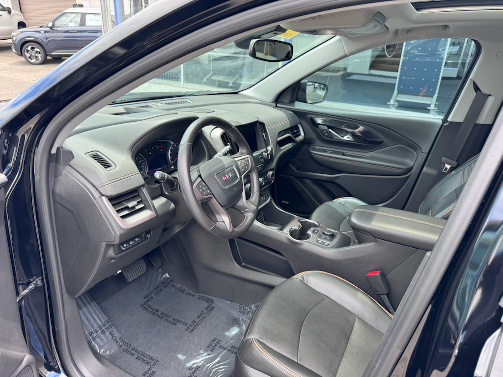 Used 2022 GMC Terrain AT4 w/ Infotainment Package II AWD/4WD image 7
