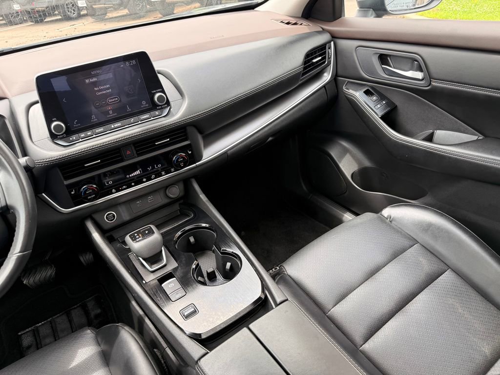 Used 2023 Nissan Rogue SV w/ SV Premium B Package FWD image 51