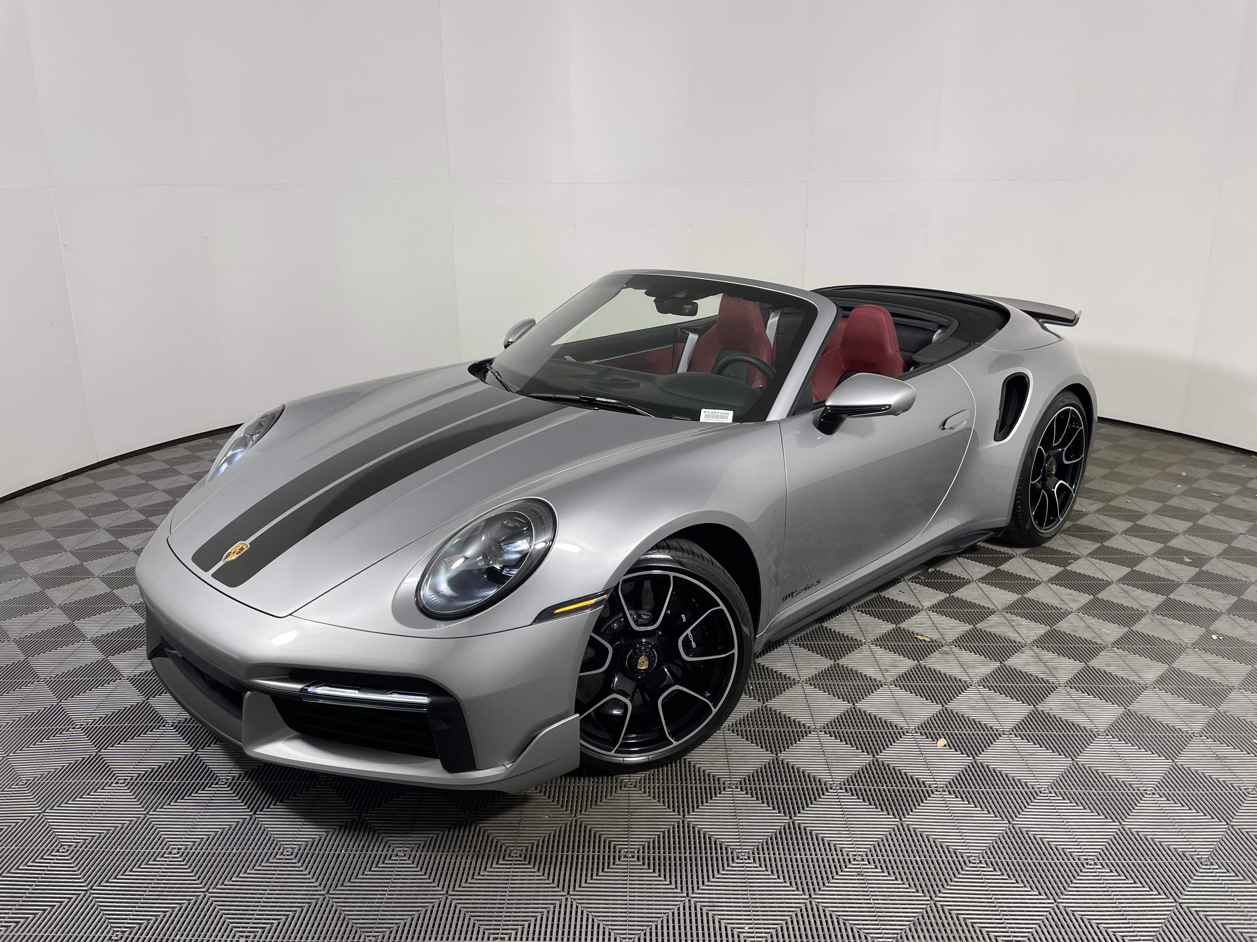 Certified 2025 Porsche 911 Turbo S image 1