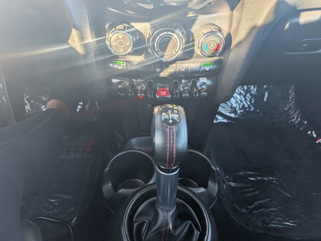 Used 2019 MINI Cooper S image 11
