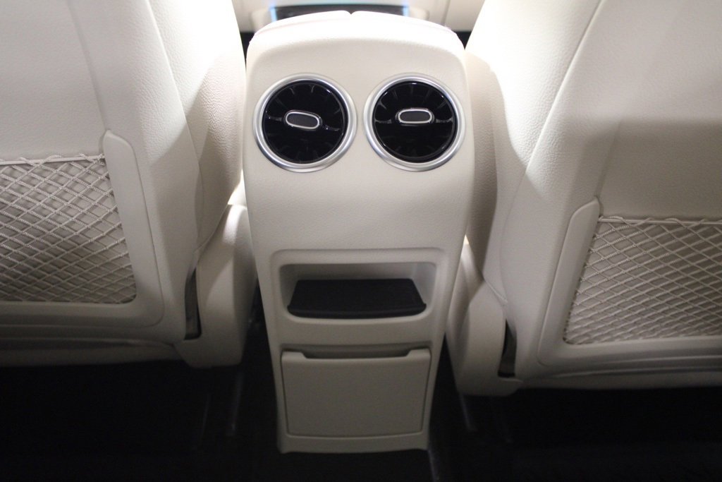 Certified 2022 Mercedes-Benz GLA 250 image 38