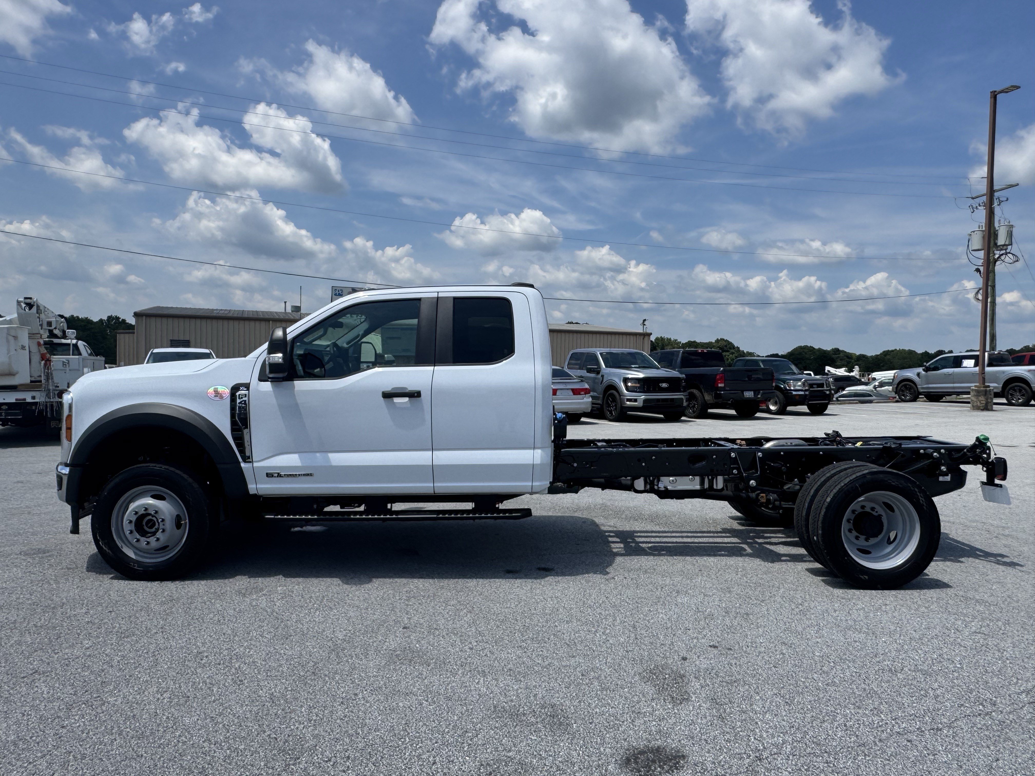 New 2026 Ford F450 4x4 SuperCab Super Duty image 8