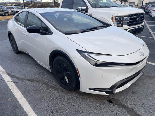 Used 2024 Toyota Prius Prime SE image 34