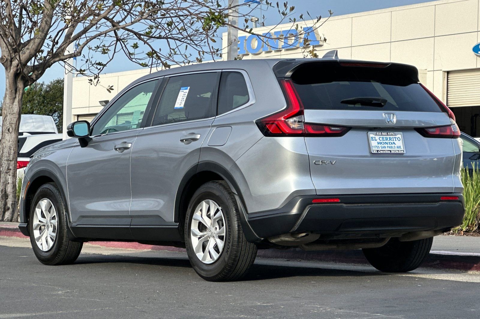 Used 2026 Honda CR-V LX image 5