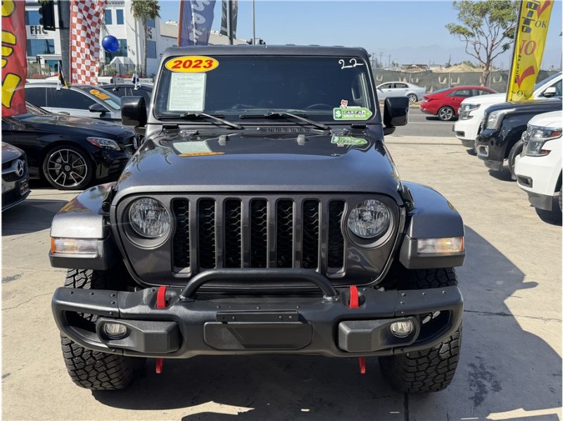 Used 2023 Jeep Gladiator Sport AWD/4WD image 9
