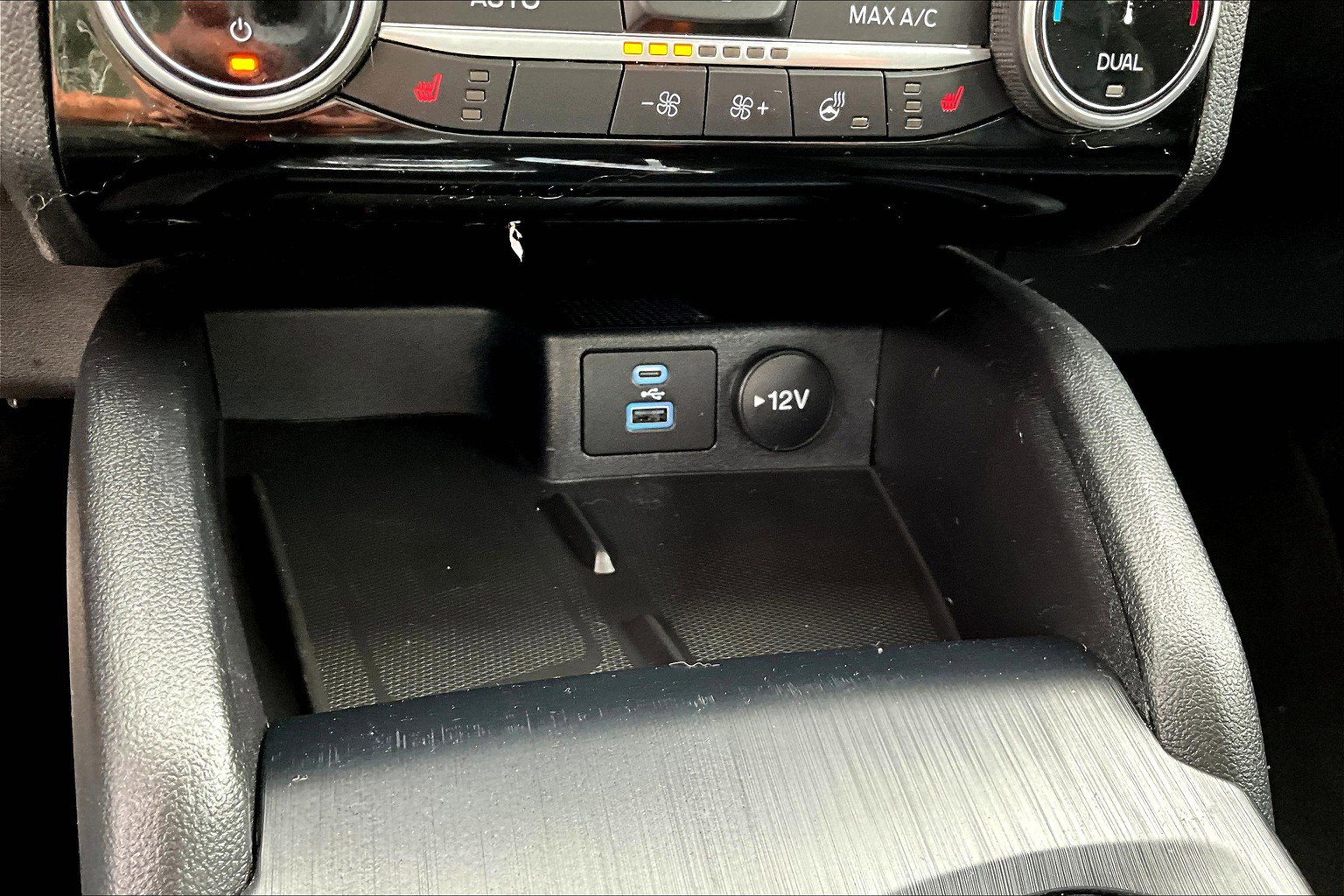 Used 2022 Ford Escape SEL w/ Technology Package AWD/4WD image 33