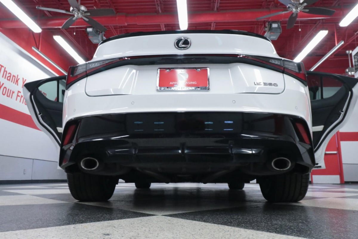 Used 2022 Lexus IS 350 F Sport w/ Accessory Package image 34