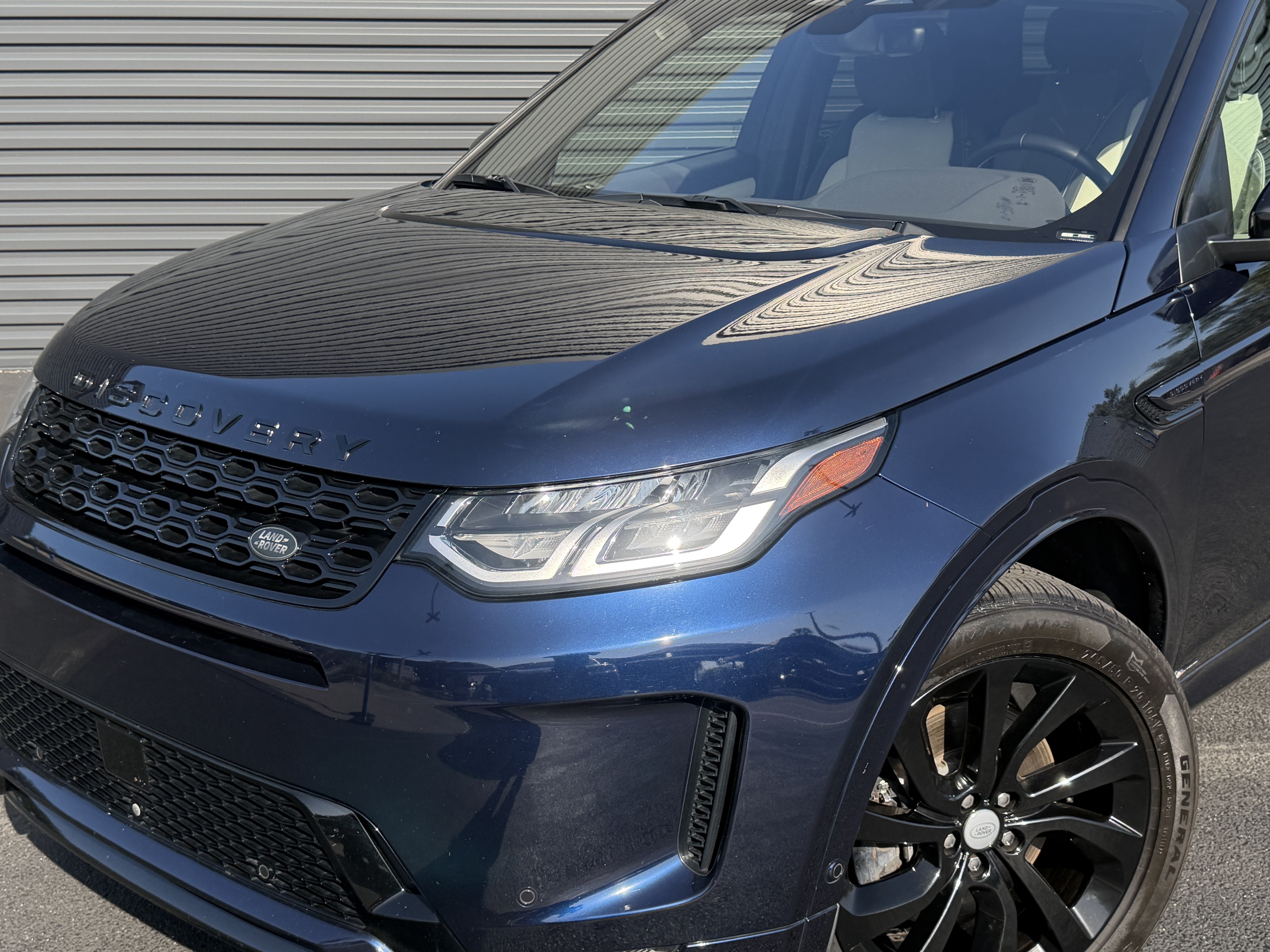 Used 2021 Land Rover Discovery Sport S R-Dynamic AWD/4WD image 12