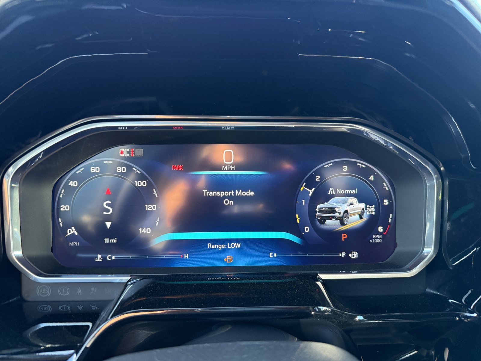 New 2026 Chevrolet Silverado 1500 LT Trail Boss w/ LT Trail Boss Premium Package AWD/4WD image 11