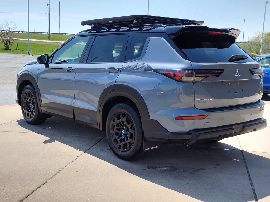 New 2026 Mitsubishi Outlander AWD image 19