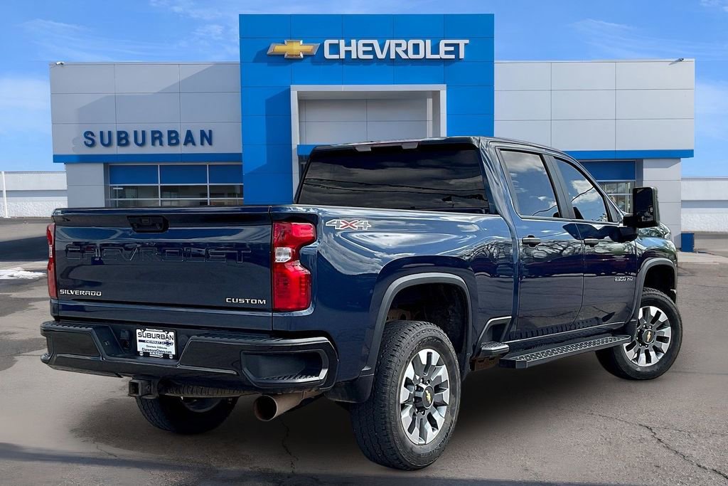Used 2022 Chevrolet Silverado 2500 Custom w/ Custom Value Package image 2