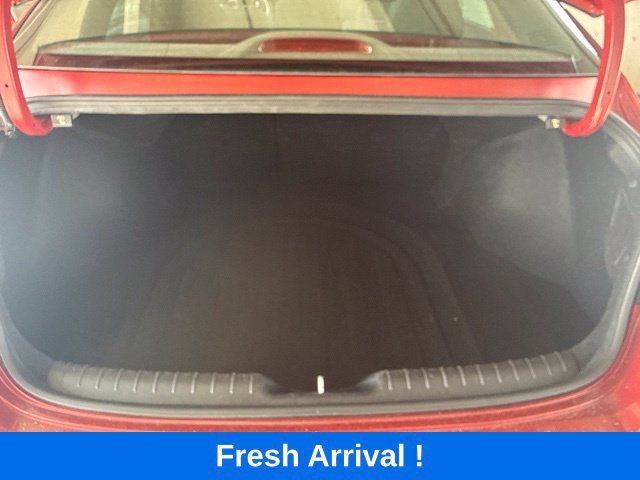 Used 2025 Hyundai Elantra SEL FWD image 4